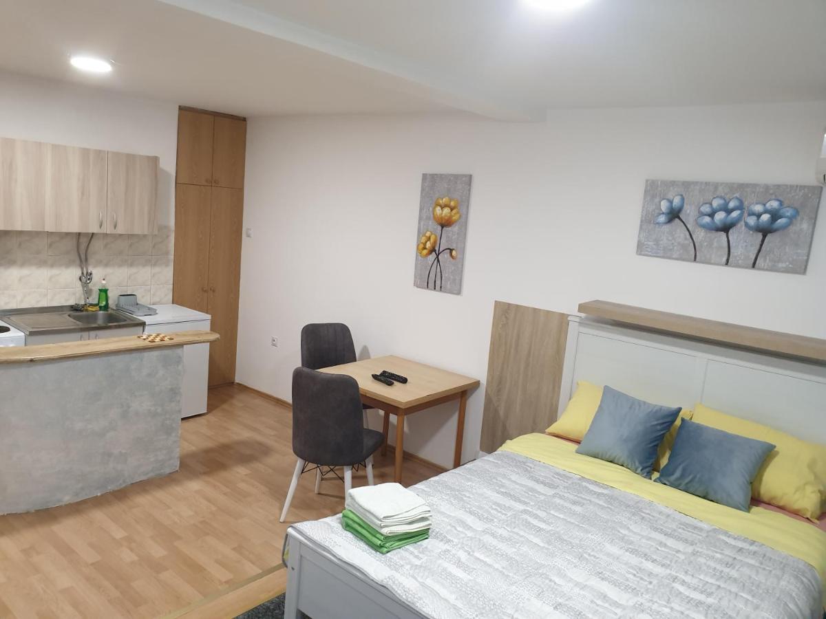 City Center Apartment 2 Ni Exteriör bild